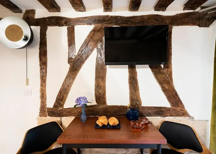 Charming Apartment - Marais Quarter - 6P - 2Bdr - Center Of Paris