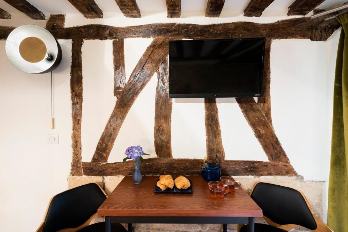 Apartamento Charming - Marais Quarter - 6p - 2bdr - Center Of París